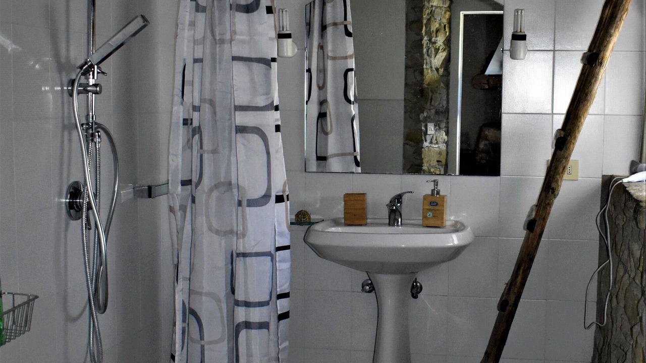 Photo of Bathroom in Londa