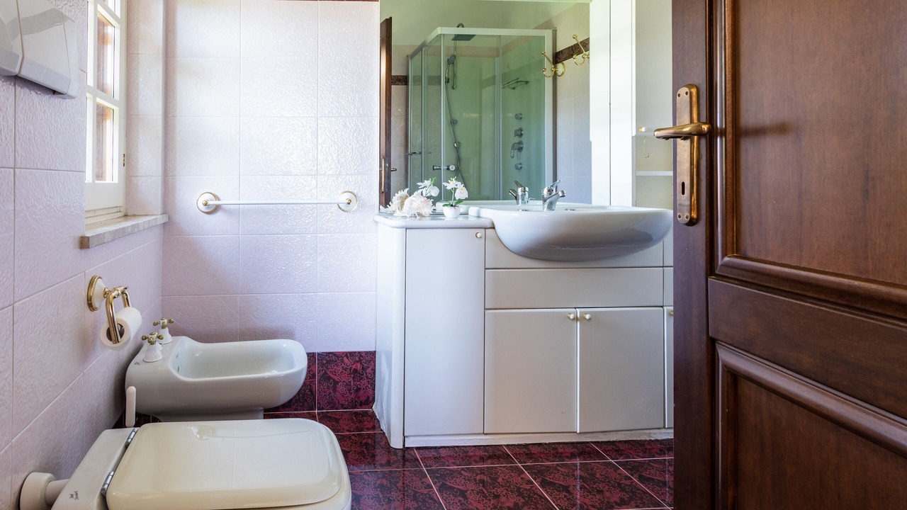 Photo of Bathroom in Anzio