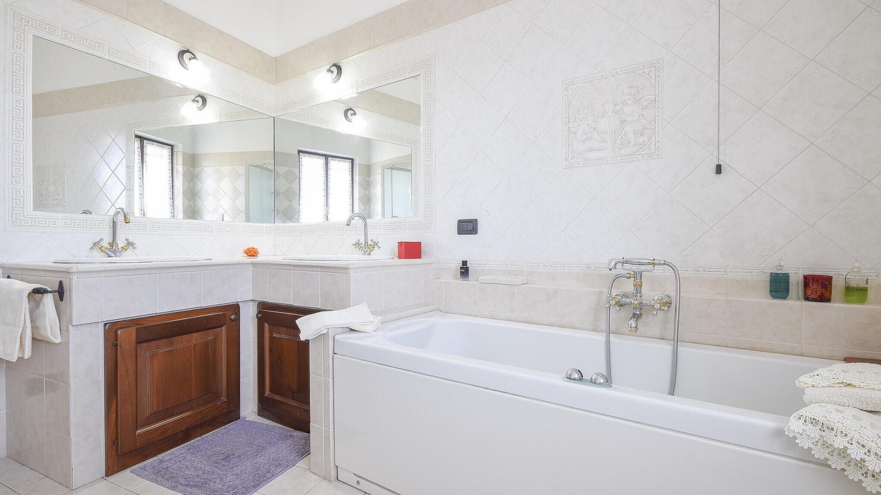 Photo of Bathroom in Vado Ligure