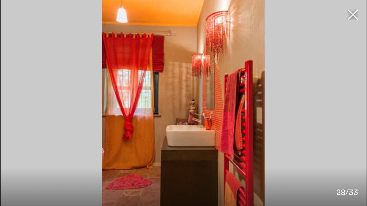 Photo of Bathroom in Bra