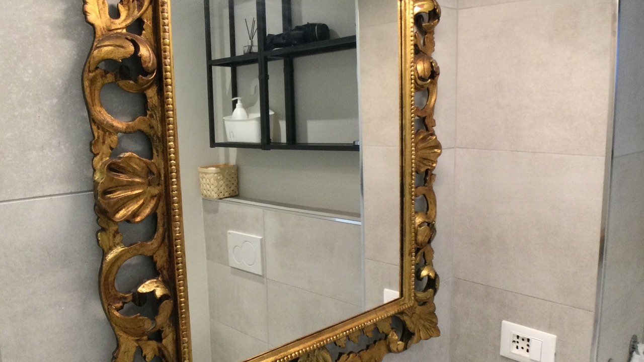 Photo of Bathroom in Roman Quarter