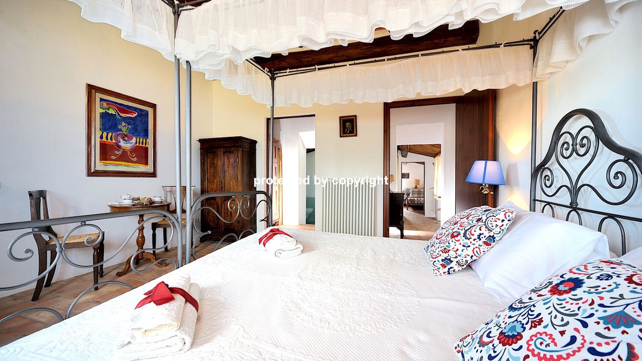 Photo of Bedroom in Civitella in Val di Chiana