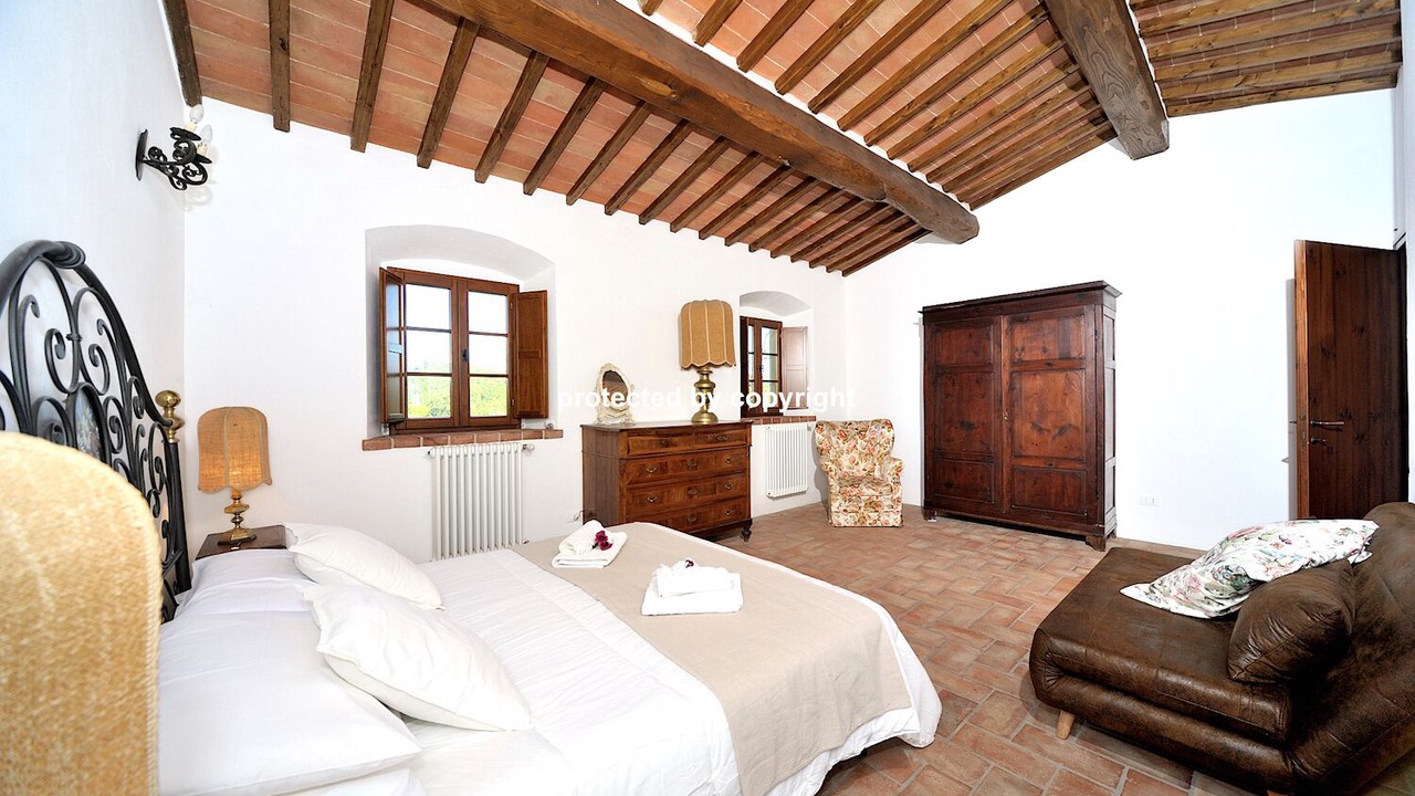 Photo of Bedroom in Civitella in Val di Chiana
