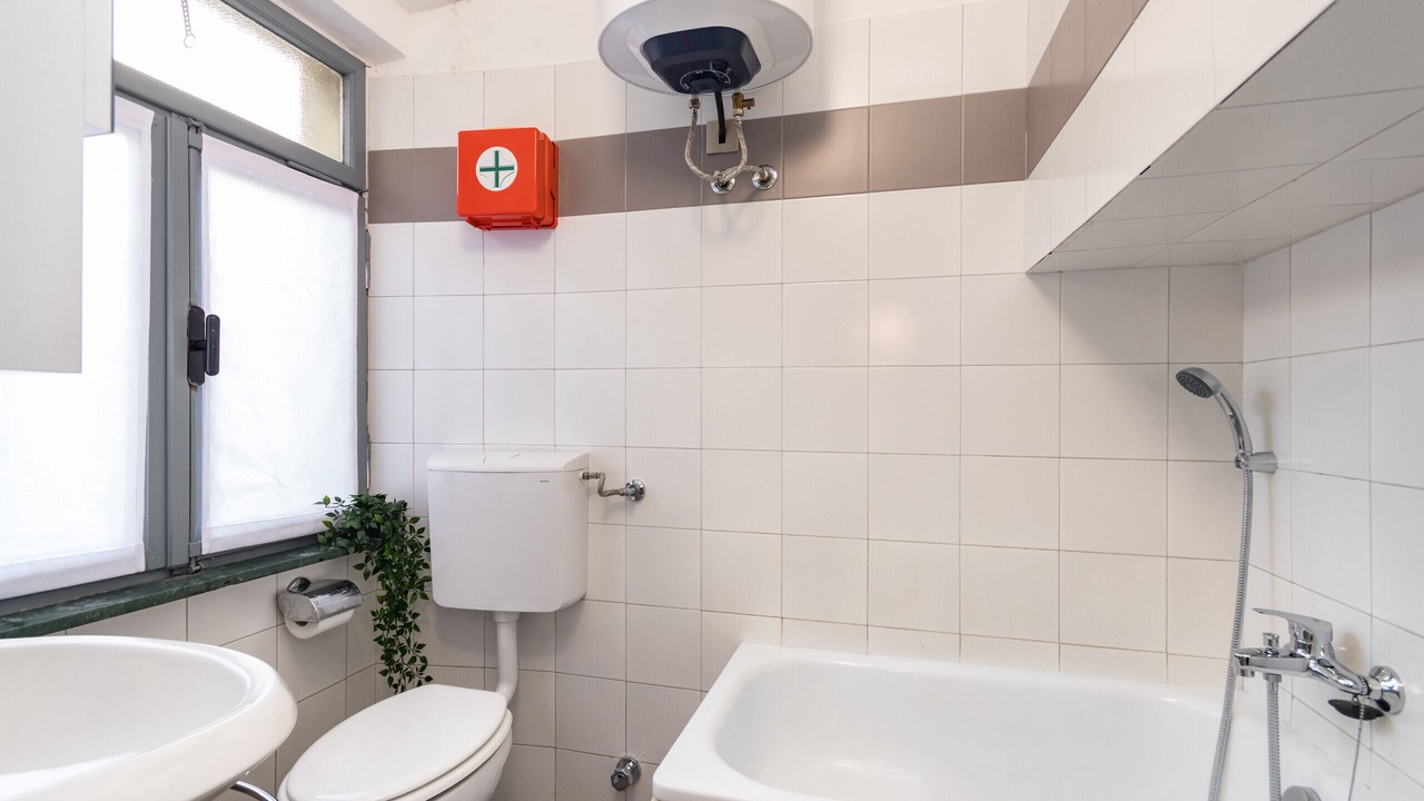 Photo of Bathroom in Historic Centre
