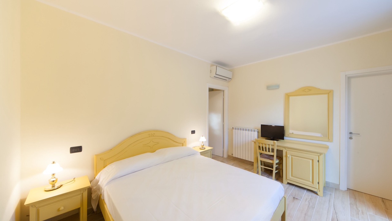Photo of Bedroom in Candeasco