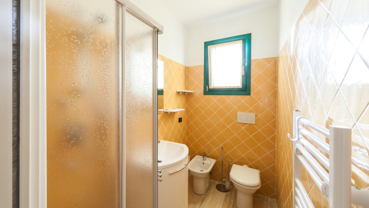Photo of Bathroom in Candeasco