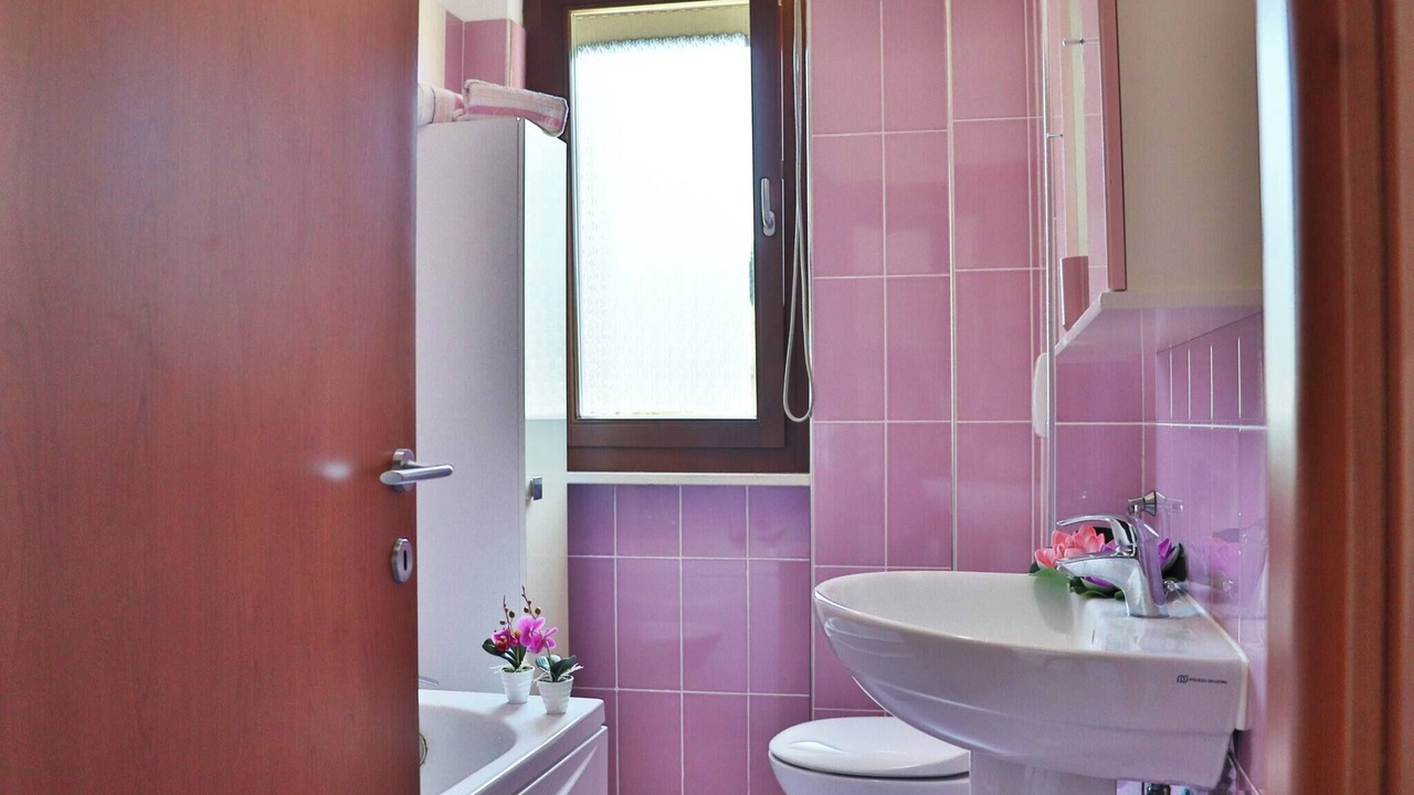 Photo of Bathroom in Ortona