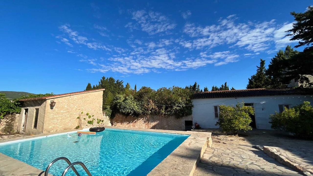 Photo of Outdoor in Albinyana