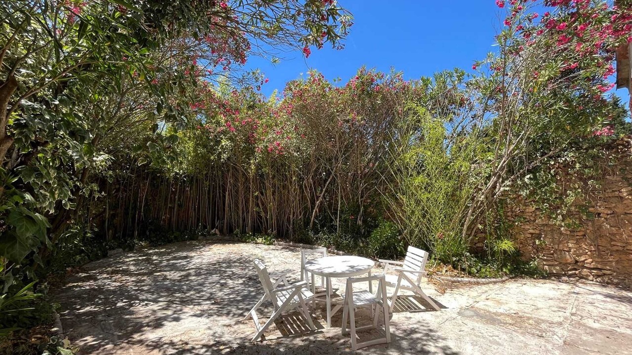 Photo of Outdoor in Albinyana