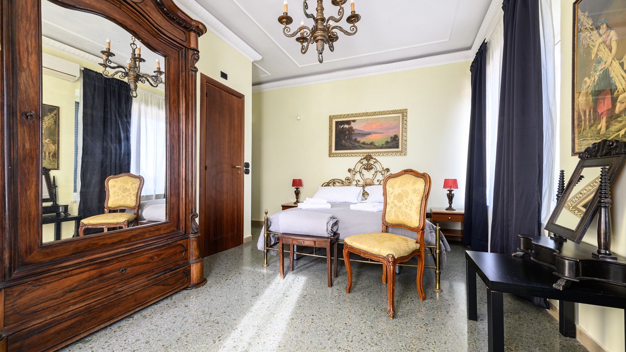 Photo of Bedroom in Pozzuoli