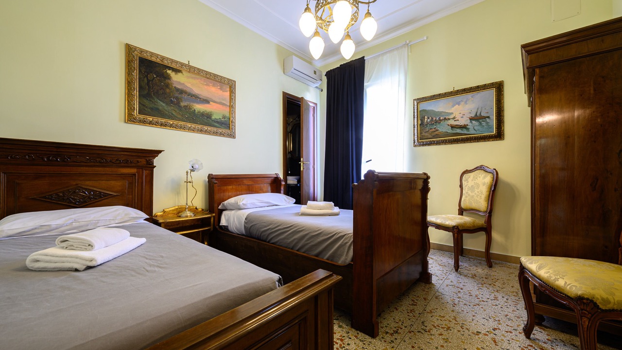 Photo of Bedroom in Pozzuoli