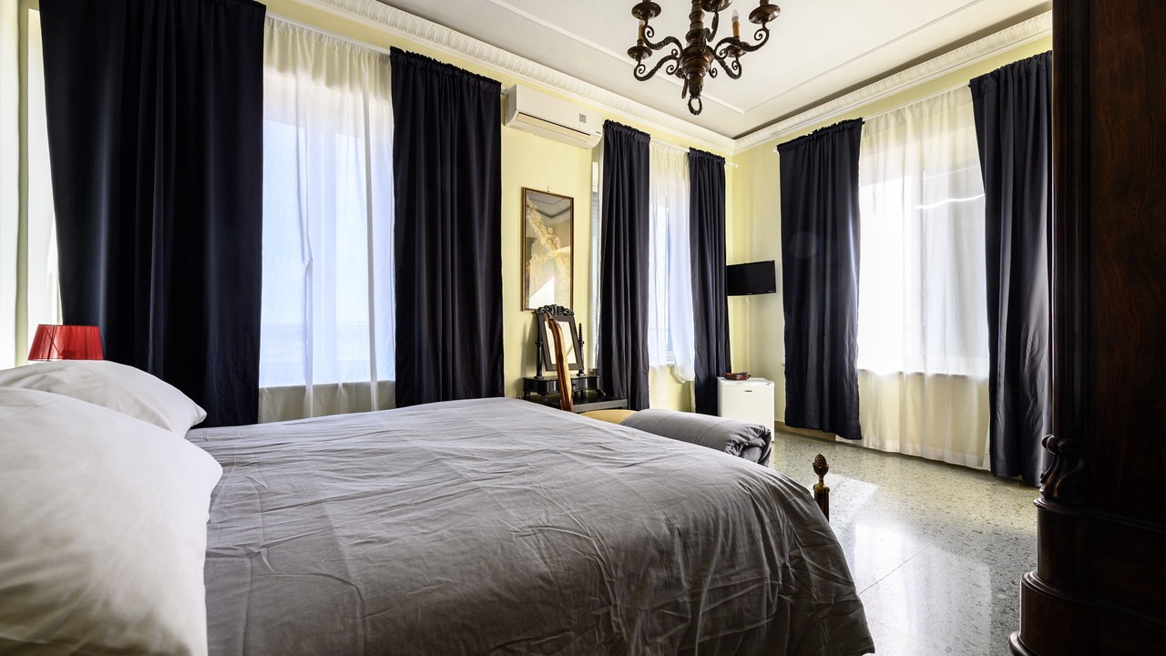 Photo of Bedroom in Pozzuoli