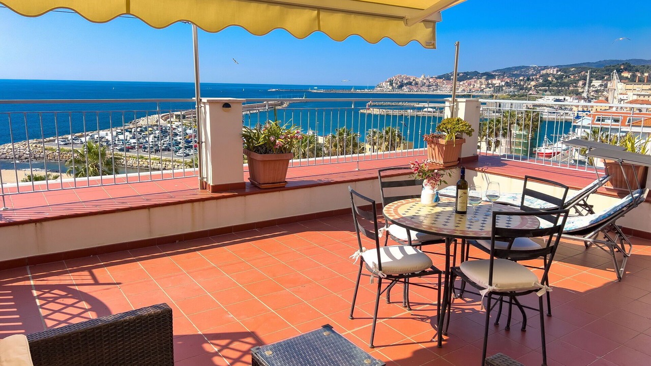 Photo of Patio Balcony in Imperia