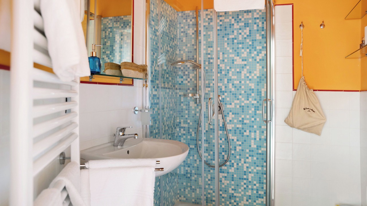 Photo of Bathroom in Cerretto Langhe