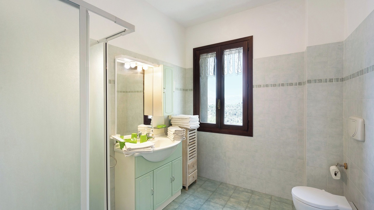 Photo of Bathroom in Lavina