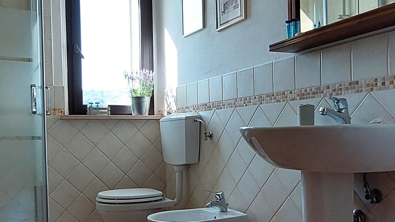 Photo of Bathroom in Todi