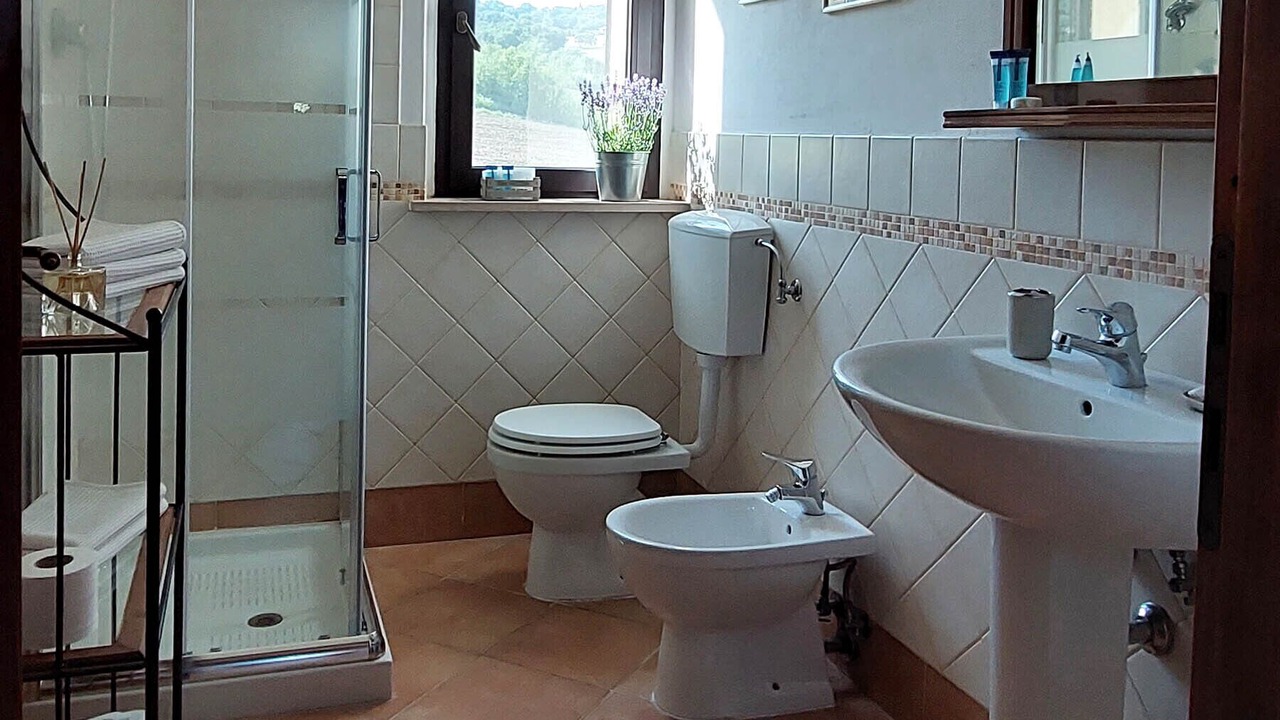 Photo of Bathroom in Todi