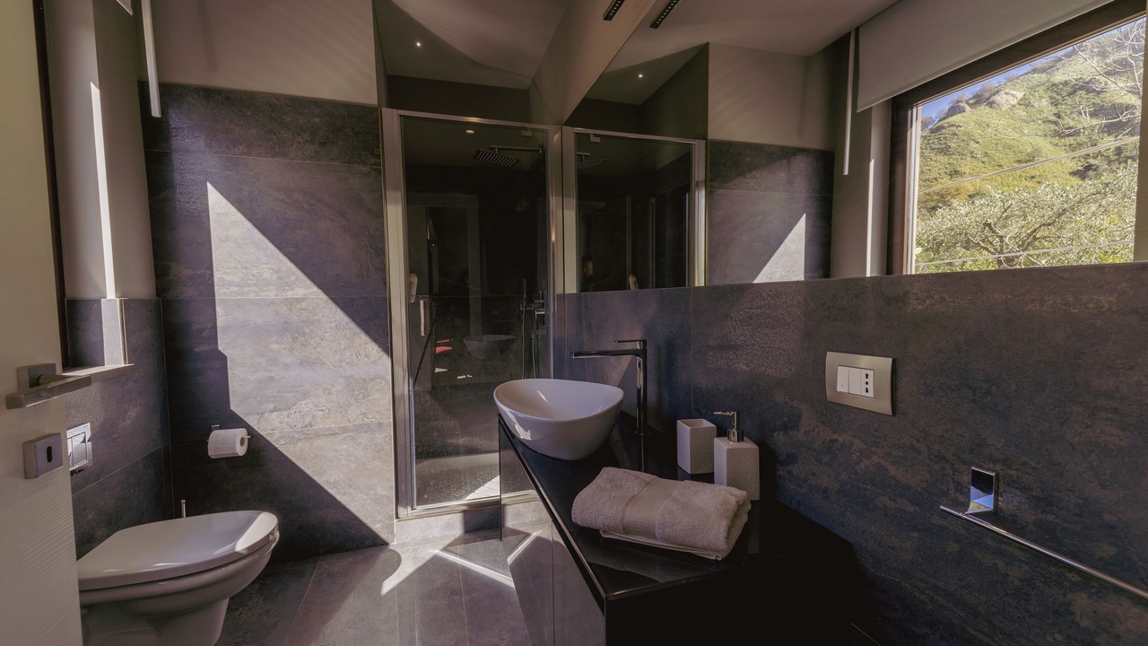Photo of Bathroom in Mitogio