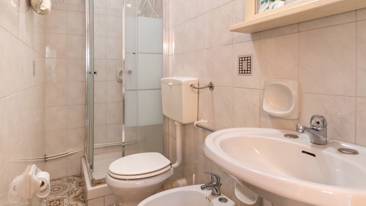 Photo of Bathroom in Prizzi