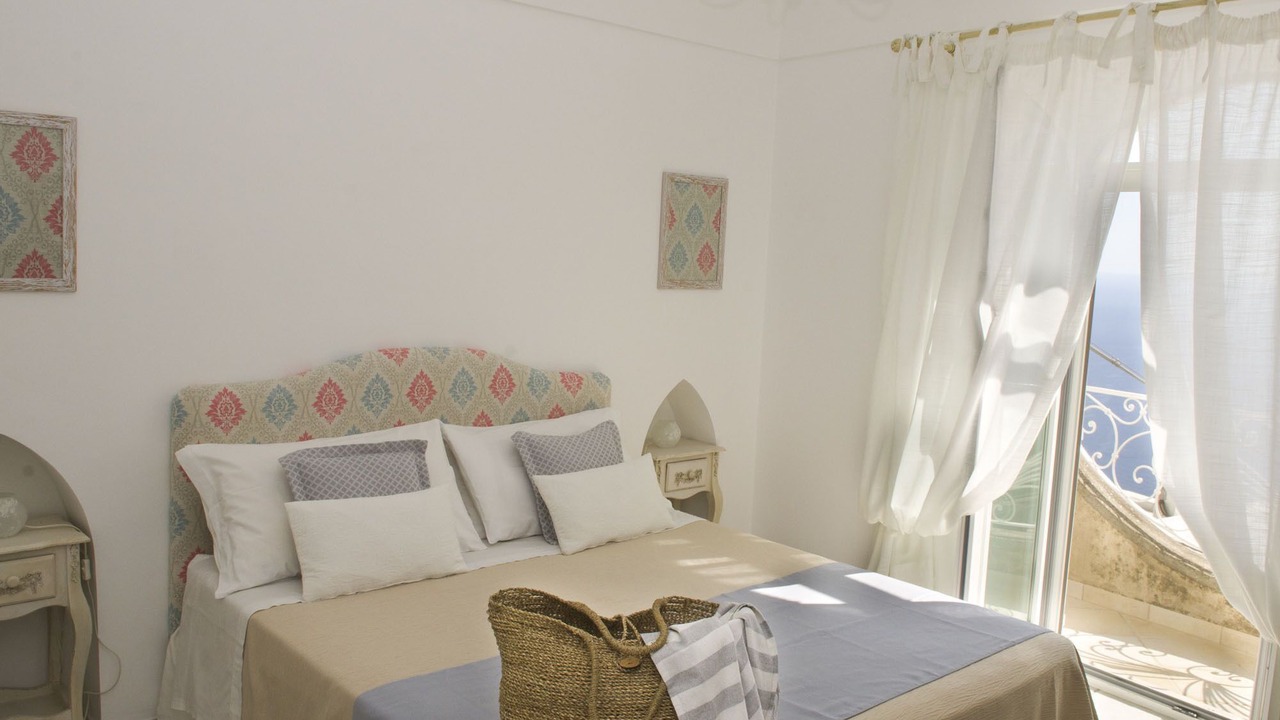Photo of Bedroom in Montepertuso