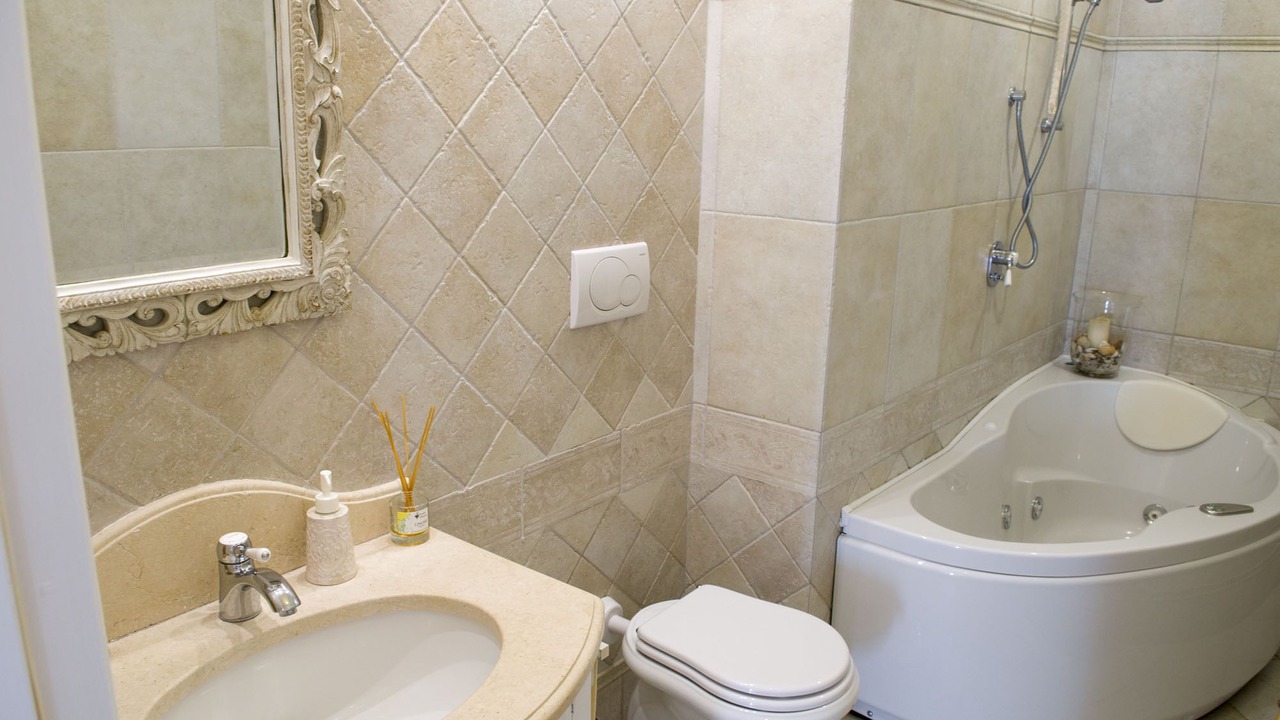 Photo of Bathroom in Montepertuso