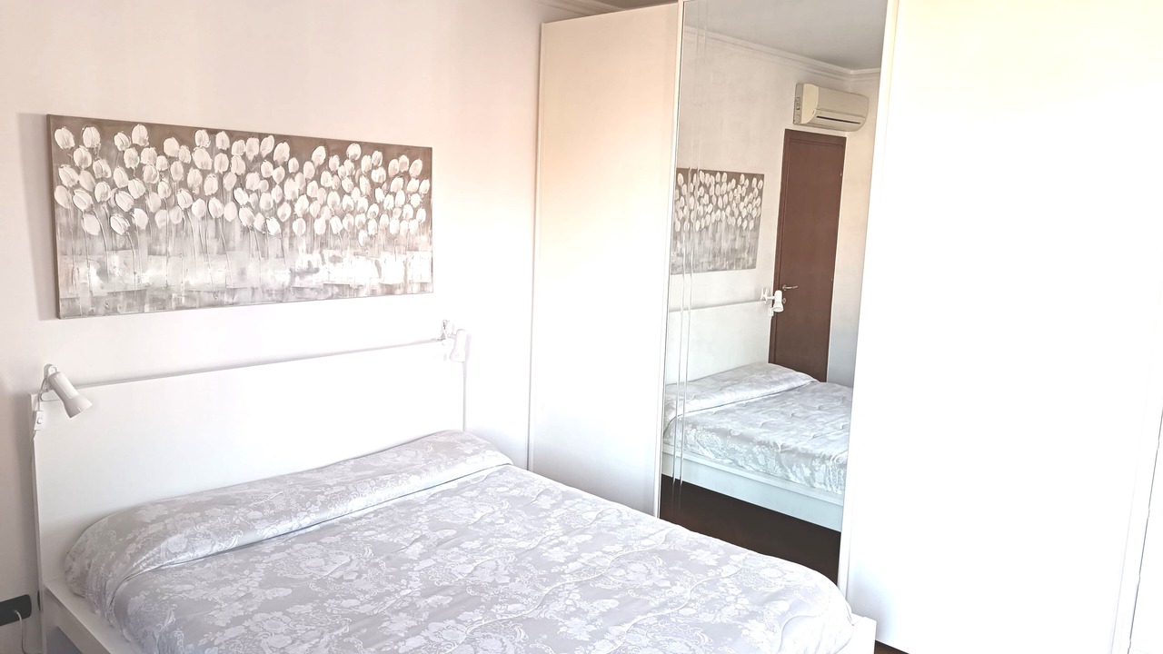 Photo of Bedroom in Cologno Monzese
