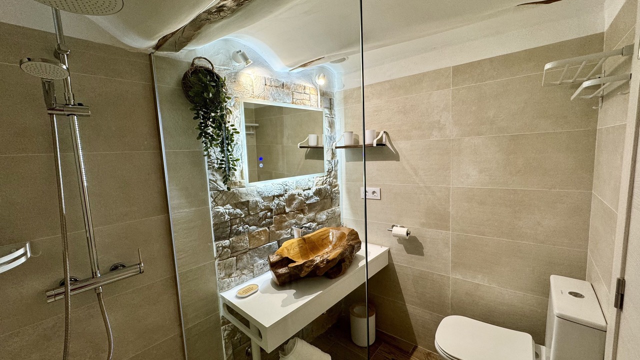 Photo of Bathroom in Chulilla