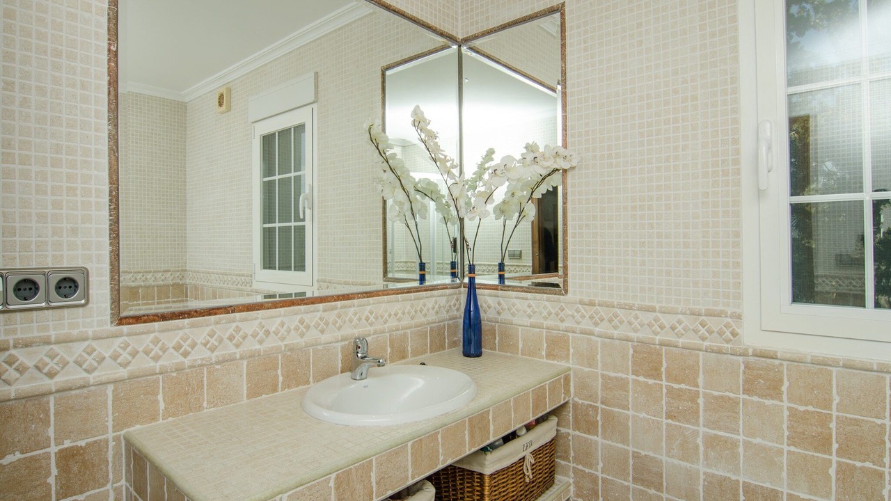 Photo of Bathroom in L'Alfas del Pi