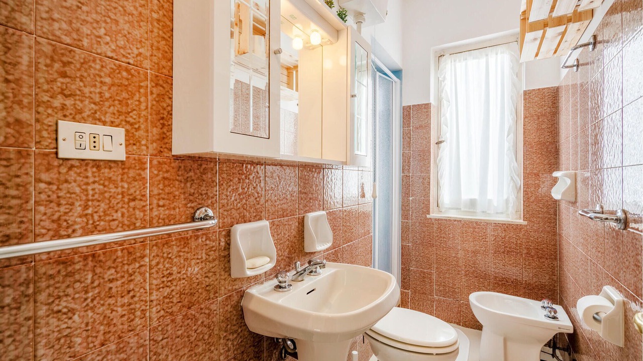 Photo of Bathroom in Borzonasca
