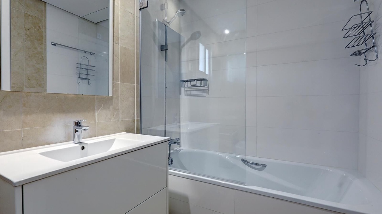 Photo of Bathroom in New Golden Mile