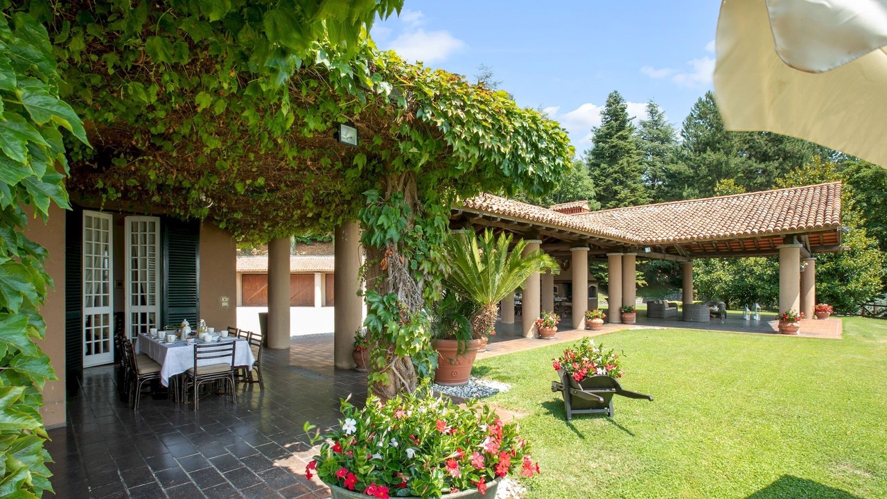 Photo of Outdoor in Carella