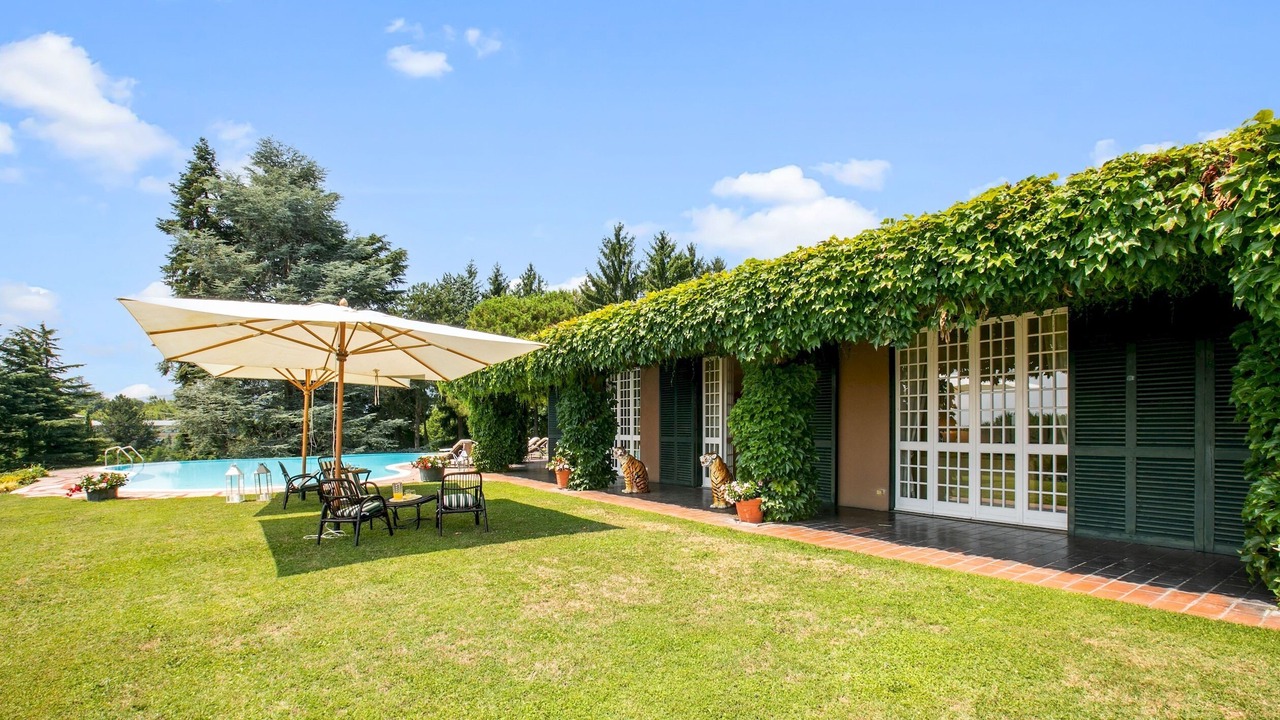 Photo of Outdoor in Carella