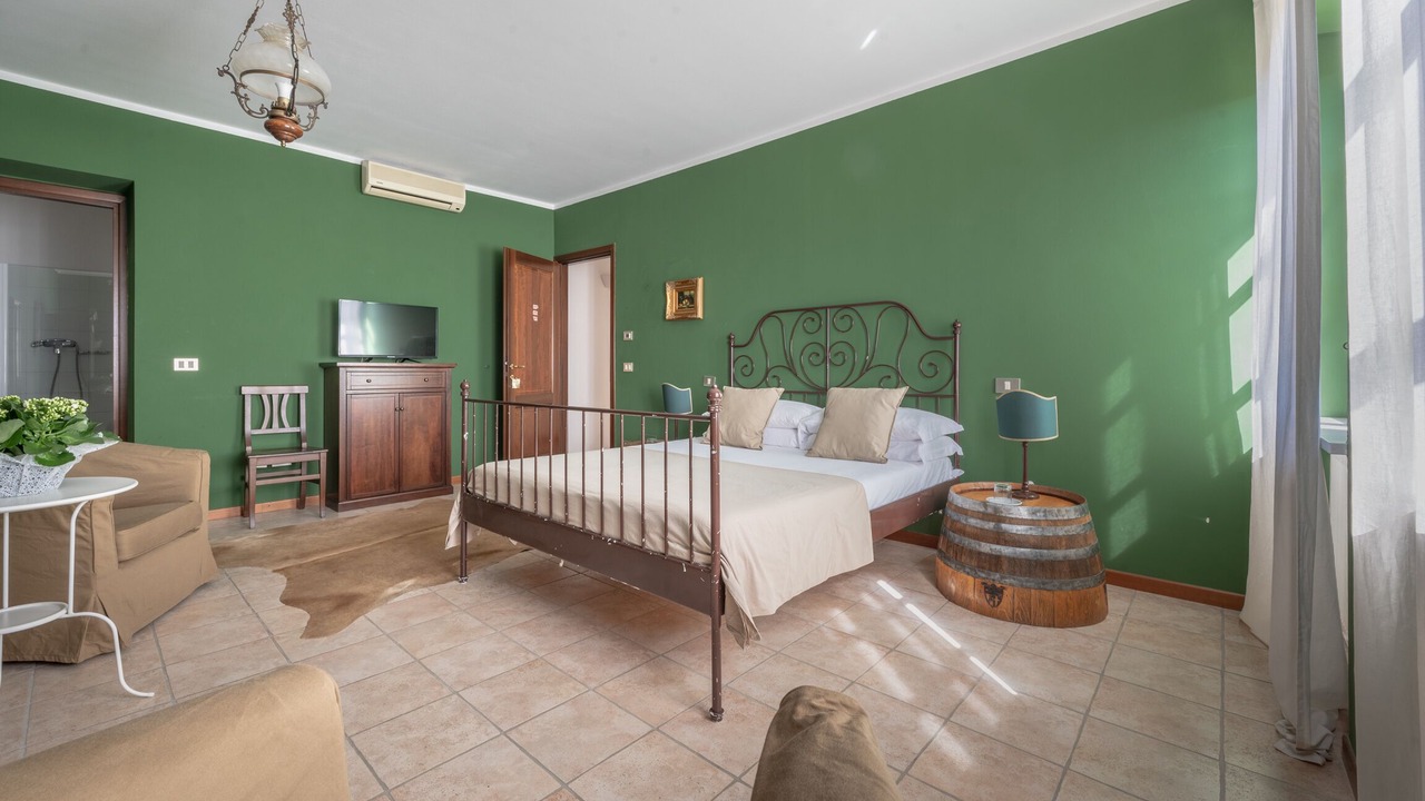 Photo of Bedroom in Castel Boglione