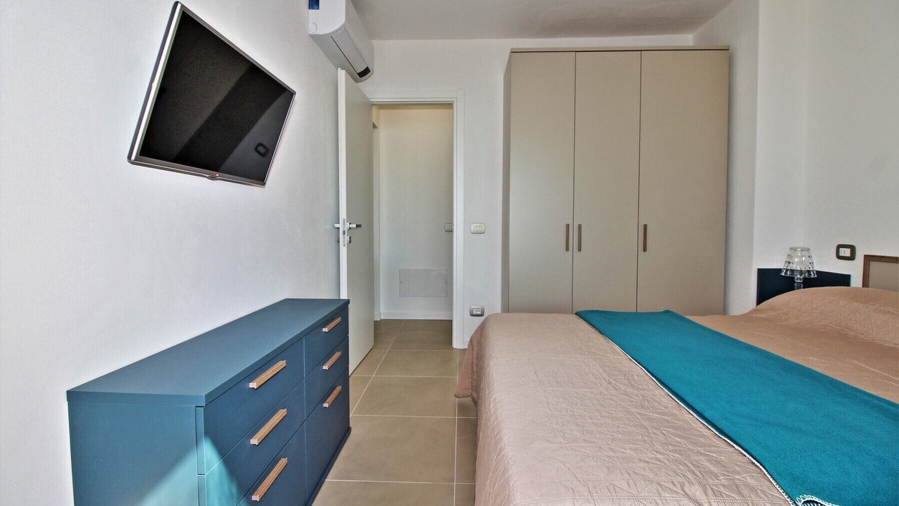 Photo of Bedroom in Toscolano Maderno
