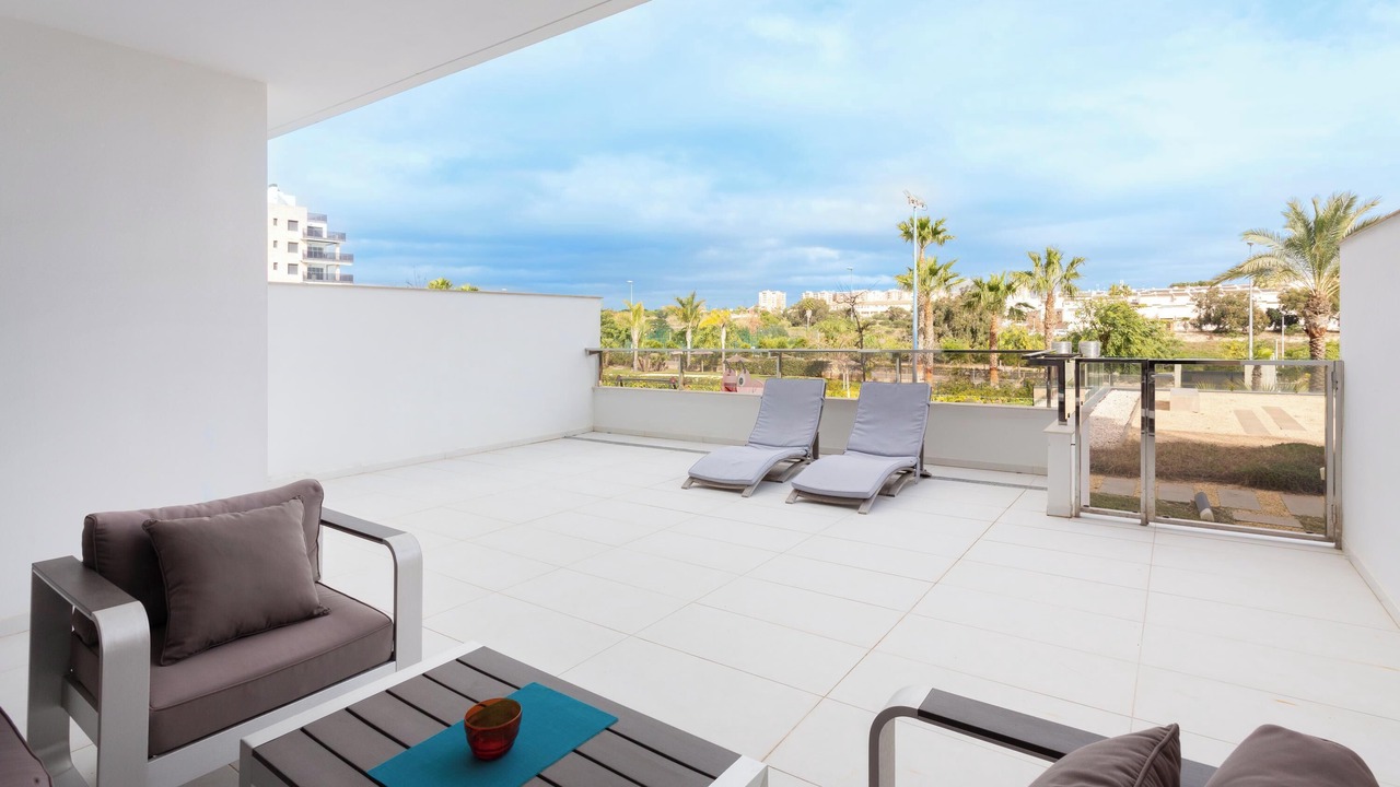 Photo of Patio Balcony in Mil Palmeras