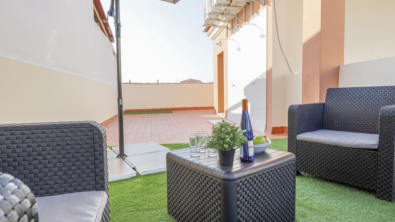Photo of Patio Balcony in Alcala Del Rio