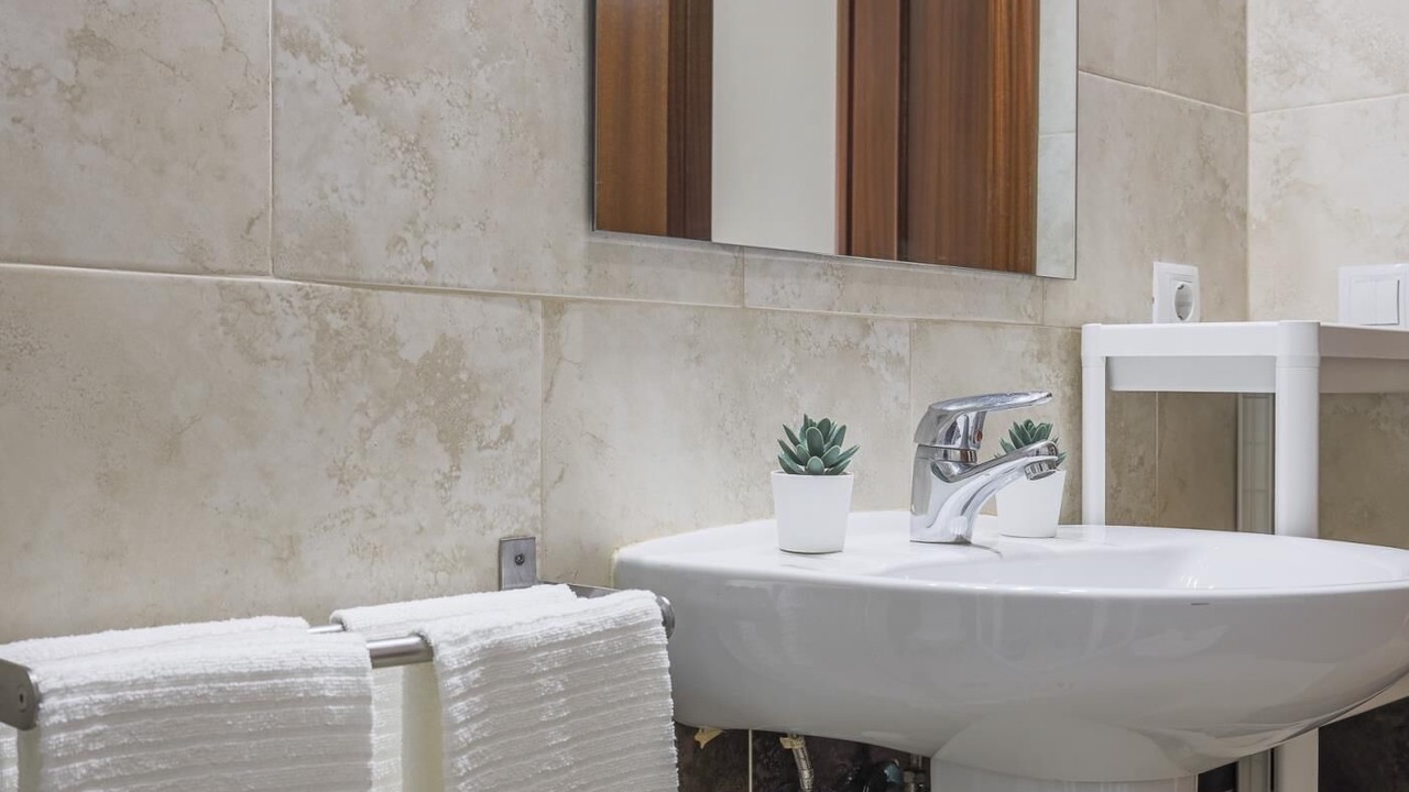 Photo of Bathroom in Alcala Del Rio