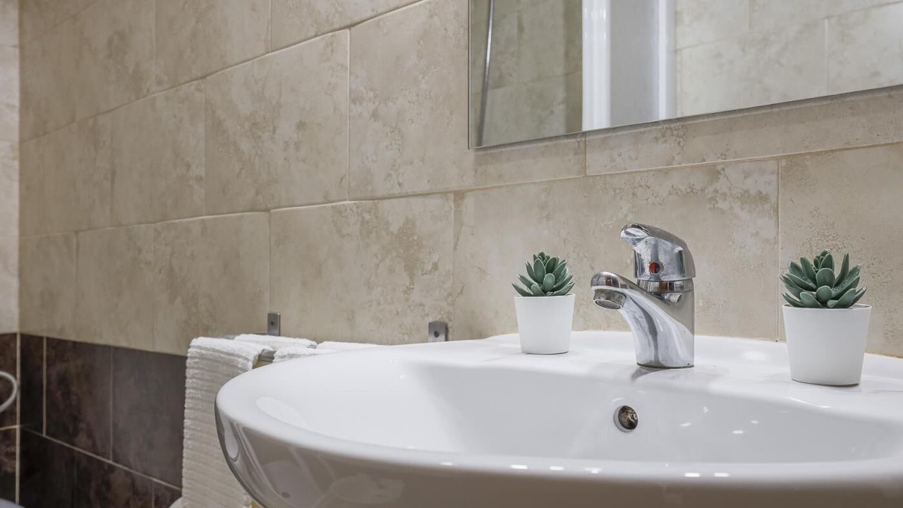Photo of Bathroom in Alcala Del Rio