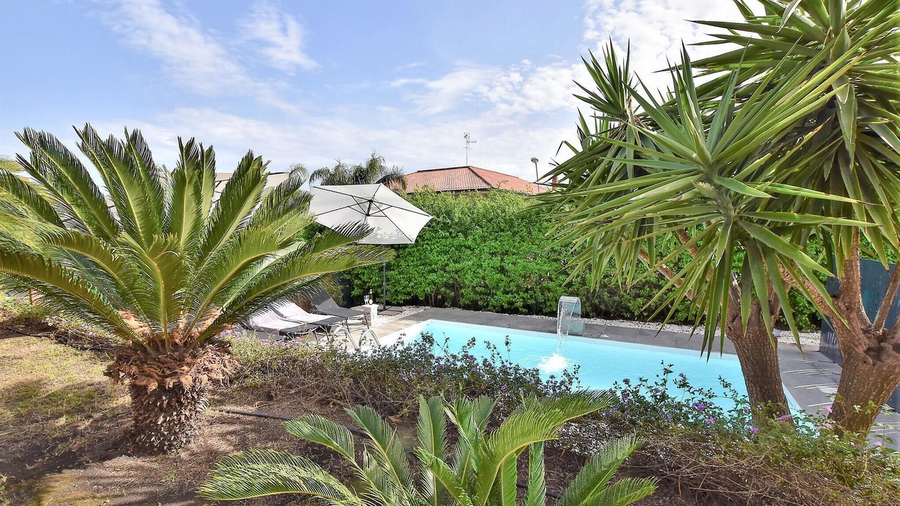 Photo of Outdoor in Aci Catena
