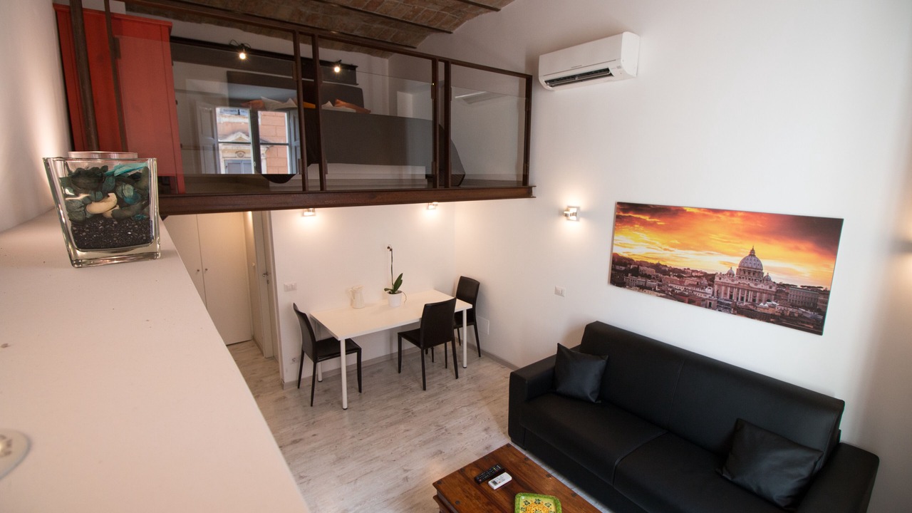 Photo of Livingroom in Rione XVIII Castro Pretorio