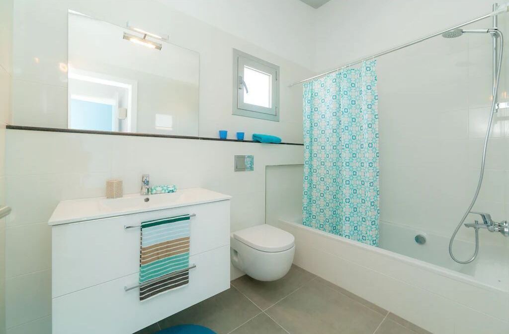 Photo of Bathroom in Cala Mandia