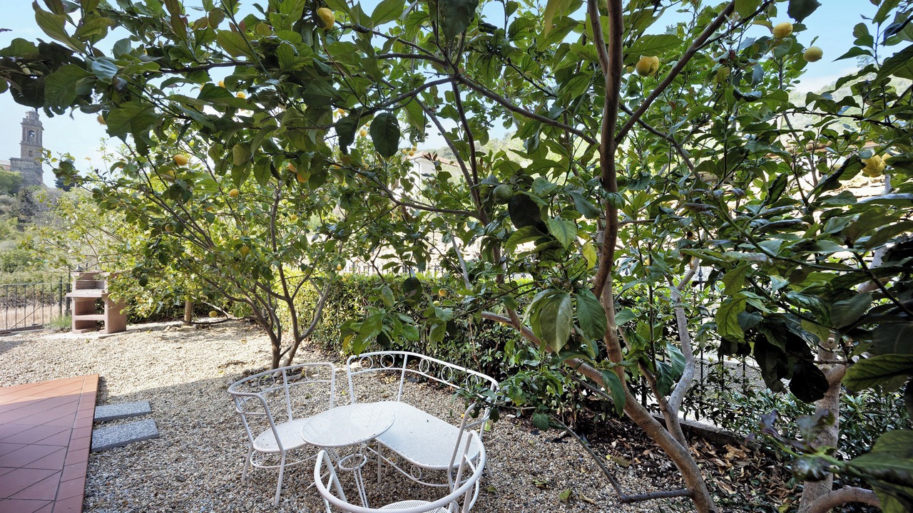 Photo of Patio Balcony in Diano Arentino