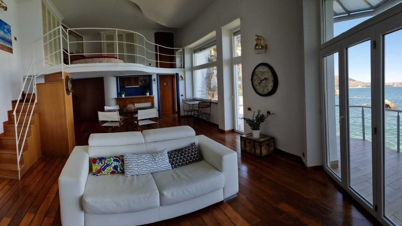 Photo of Livingroom in Posillipo