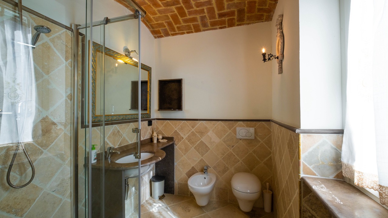 Photo of Bathroom in Montemagno