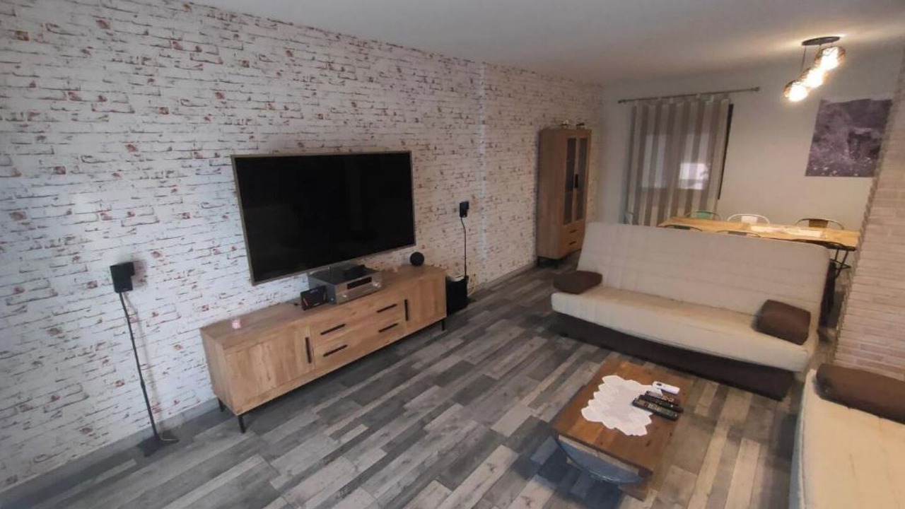 Photo of Livingroom in Burujon