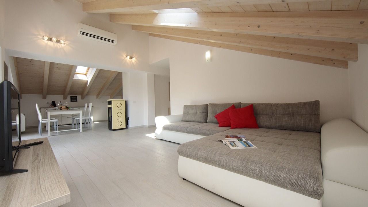 Photo of Bedroom in Angera