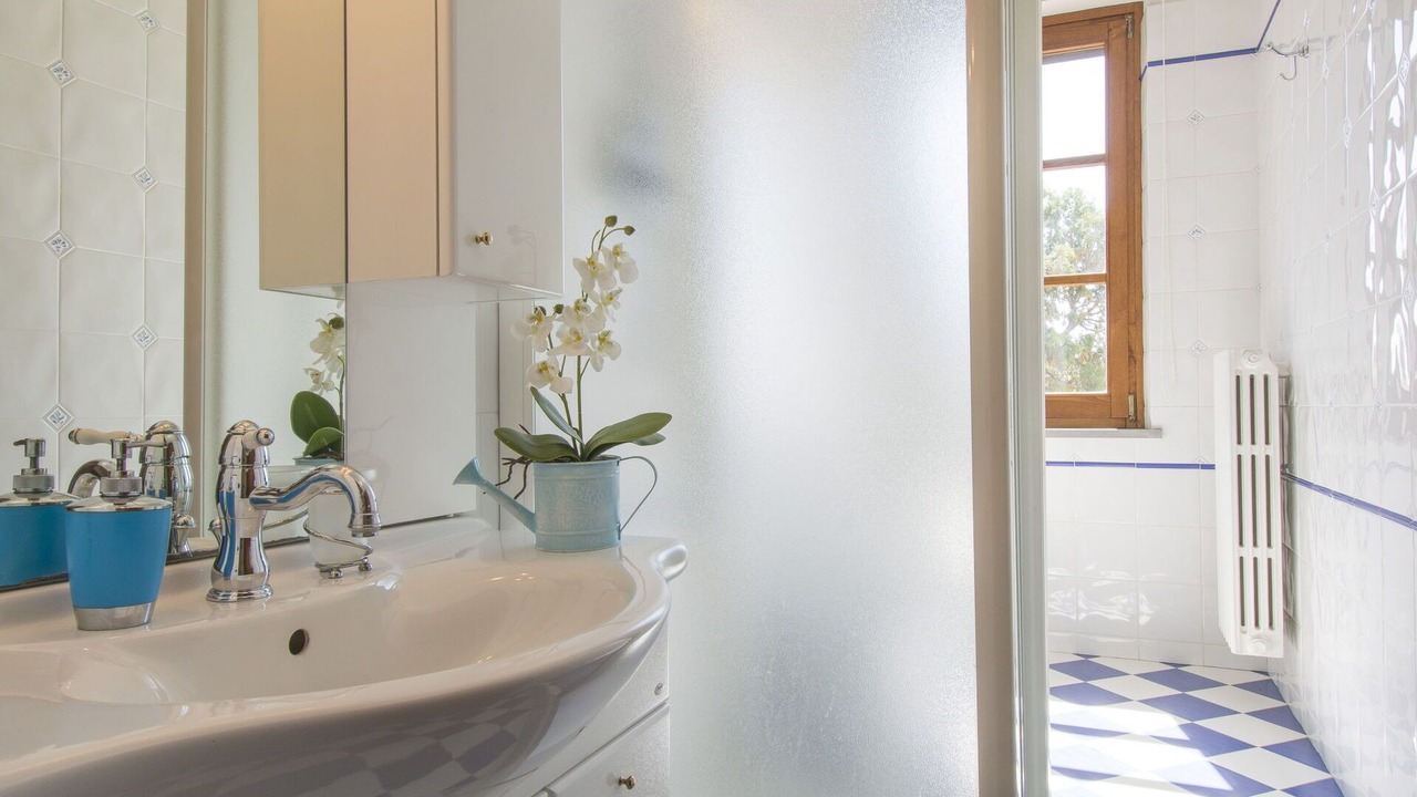 Photo of Bathroom in Oliveto