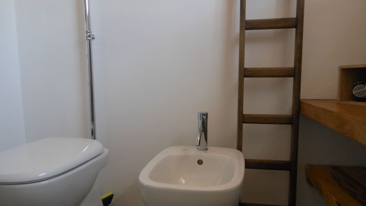 Photo of Bathroom in Maugeri