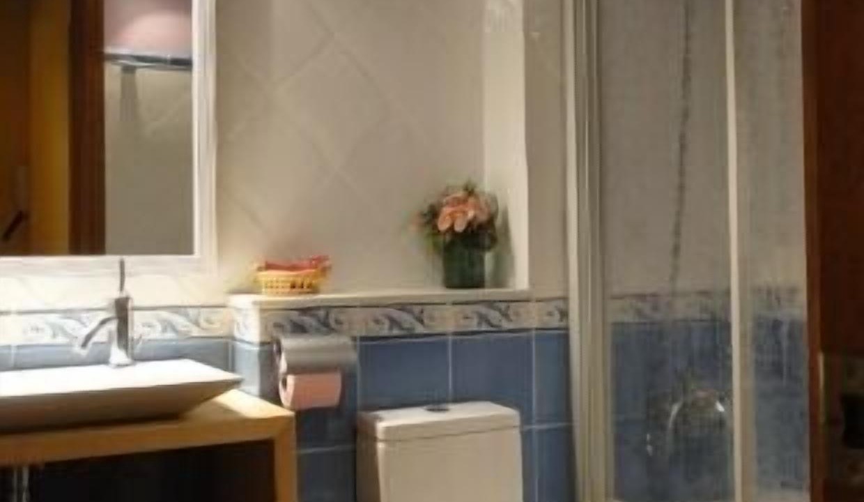 Photo of Bathroom in Portell