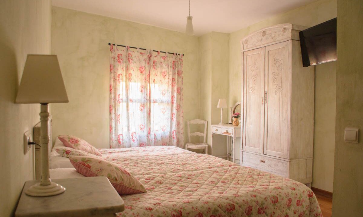 Photo of Bedroom in Peralta de Calasanz